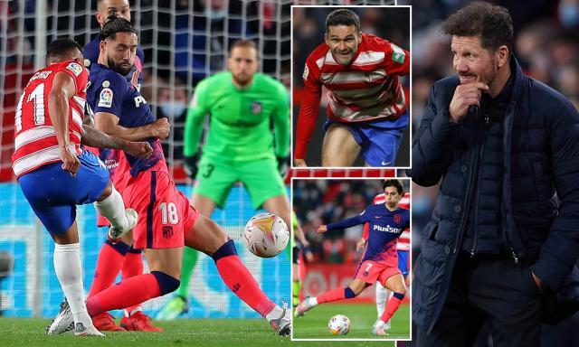 1640225298236051112.jpg 52120487-0-image-a-23_1640206130074.jpg