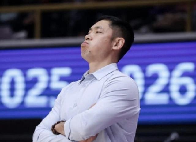 开云-张庆鹏:我们要向新疆队学习,在困难的时候认真地做好自己